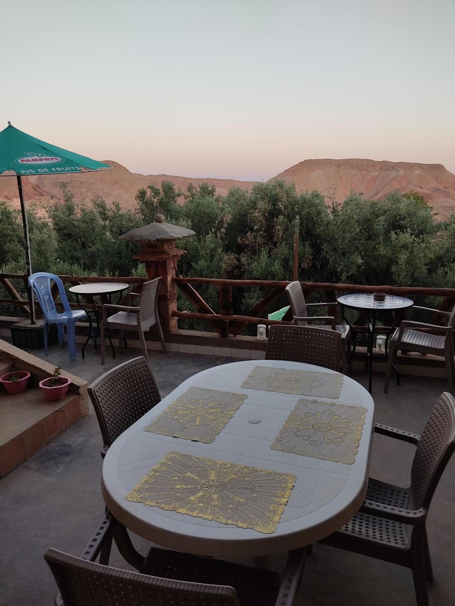 Hotel Restaurant Ait Saderat Boumalne Dades Экстерьер фото