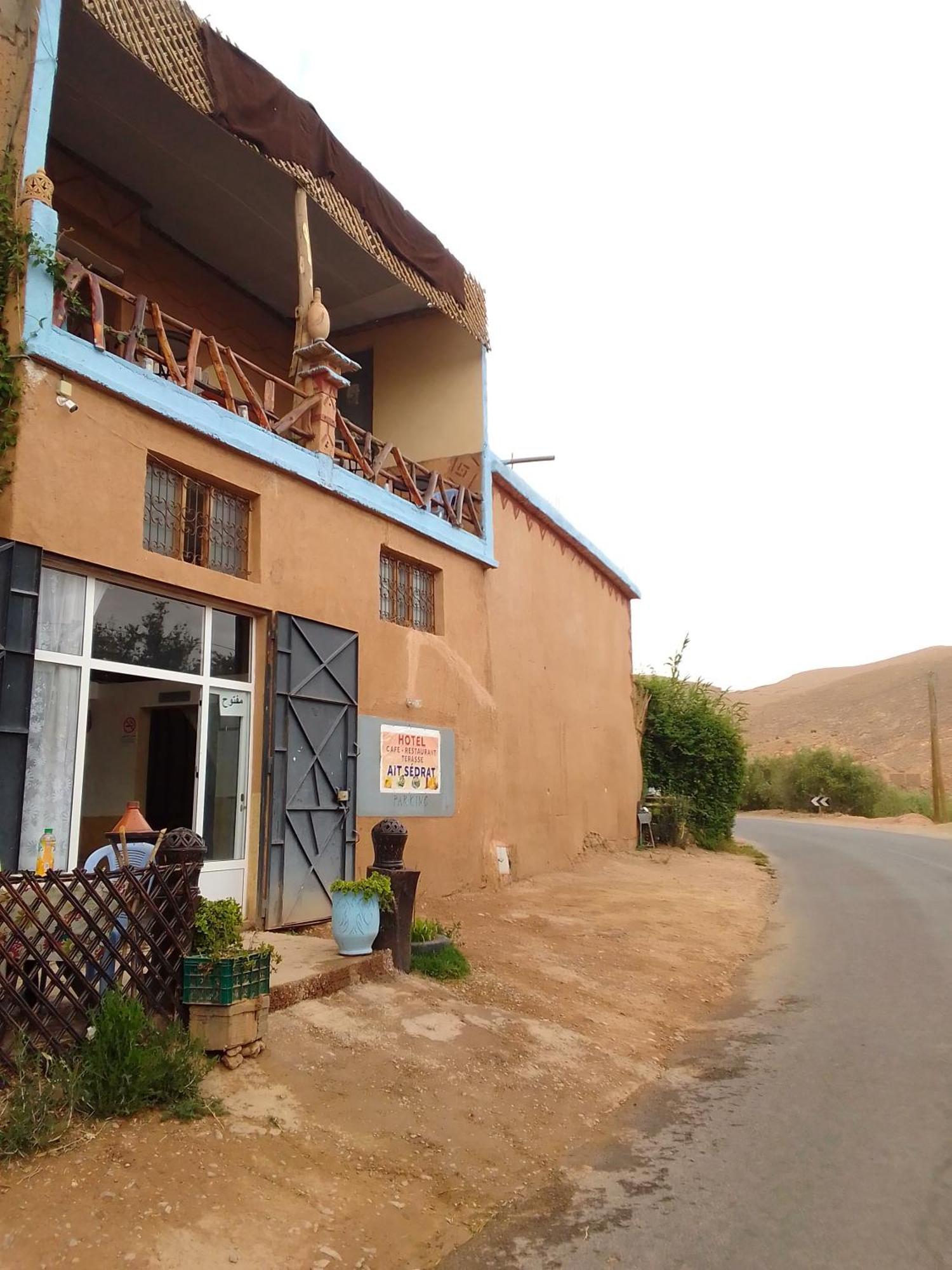 Hotel Restaurant Ait Saderat Boumalne Dades Экстерьер фото