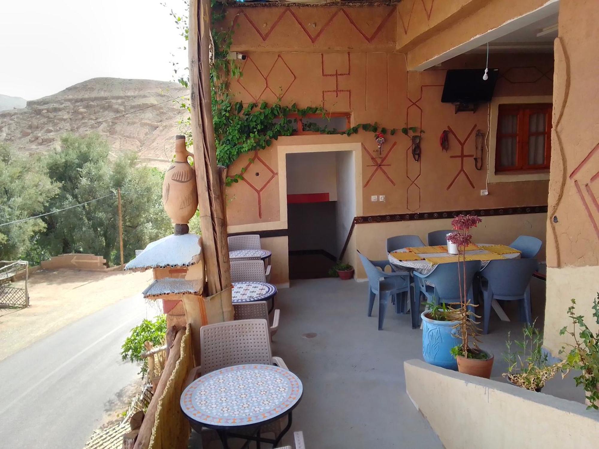 Hotel Restaurant Ait Saderat Boumalne Dades Экстерьер фото